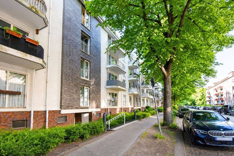 Gepflegte 2-Zi.-Wohnung mit Balkon und Top-Anbindung in HH-Hamm…, 22525 Hamburg (Eimsbüttel Bahrenfeld Eidelstedt Lurup Stellingen)