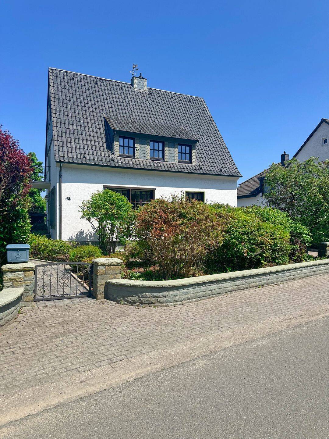 Familienidyll am Feldrand – Freistehendes Einfamilienhaus mit Blick auf Felder & Pferdeweiden, 59199 Bönen