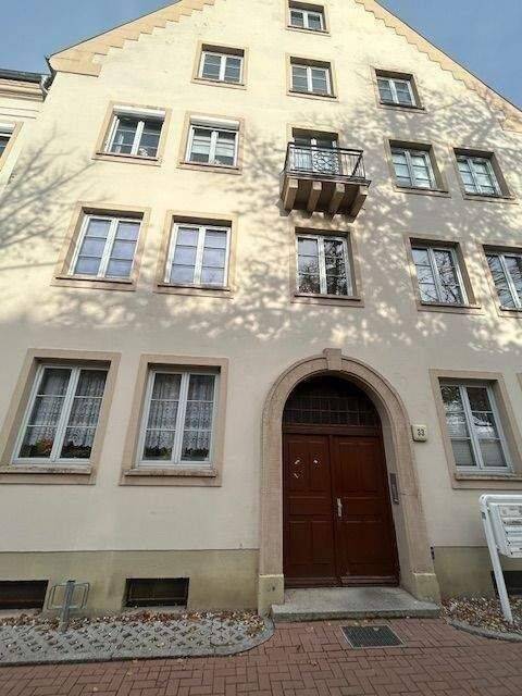 Bestlage – Renovierte 3 Zimmer Wohnung im 2. OG direkt im Zentrum von Zerbst, 39261 Zerbst/Anhalt