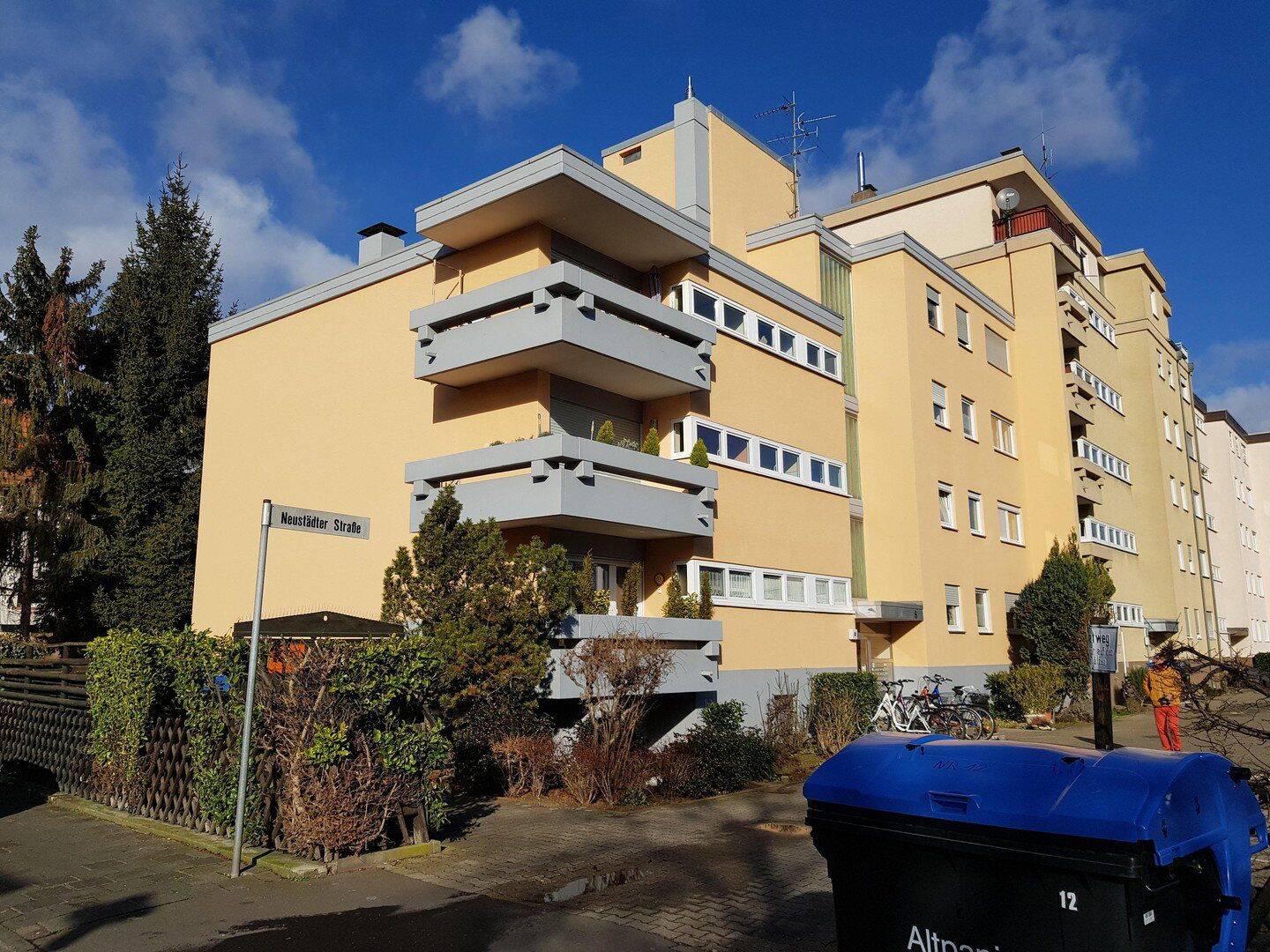 1-Zimmer-Wohnung mit Einbauküche und Balkon, Worms, ruhige Lage, Fahrstuhl, 67549 Worms (Hochheim Innenstadt Leiselheim Neuhausen Pfiffligheim)