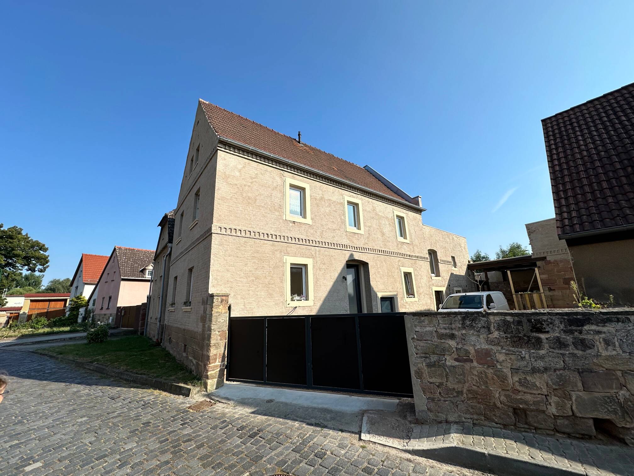 Historisches Bauernhaus – modern wohnen mit viel Platz, 6636 Laucha an der Unstrut