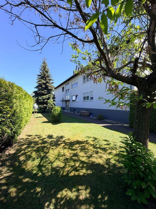Attraktives Mehrfamilienhaus in zentraler Lage, 63801 Kleinostheim