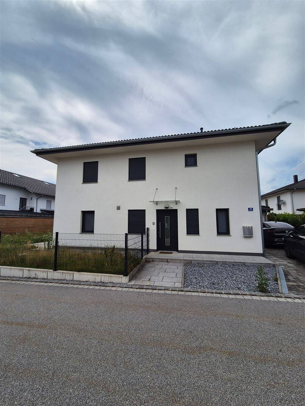 Neuwertiges modernes Einfamilienhaus, 94491 Hengersberg