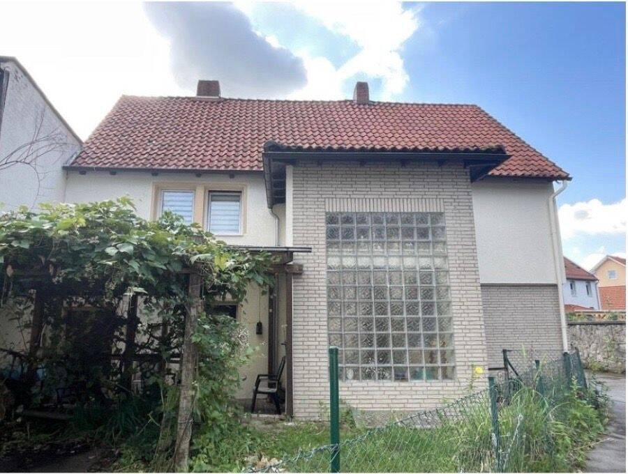 Schönes, gemütliches Mehrfamilienhaus mit Gewerbefläche zu verkaufen, 31008 Elze