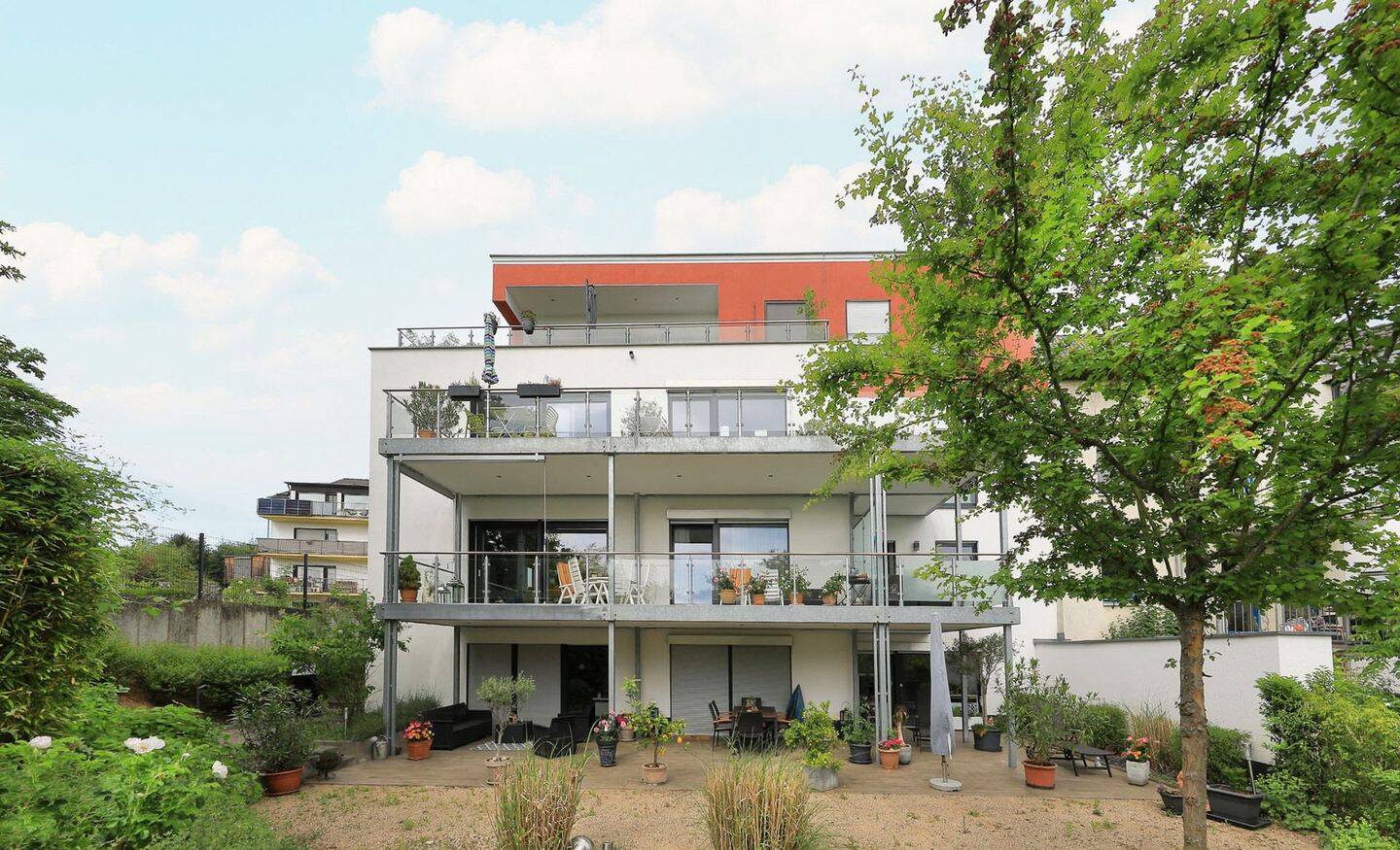 Für die Zukunft gerüstet – Hochwertige Bauqualität trifft nachhaltige Technik, 53227 Bonn