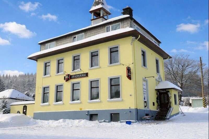 Tolles Objekt sucht neue Eigentümer – am Fuße des Fichtelbergs!, 9471 Bärenstein