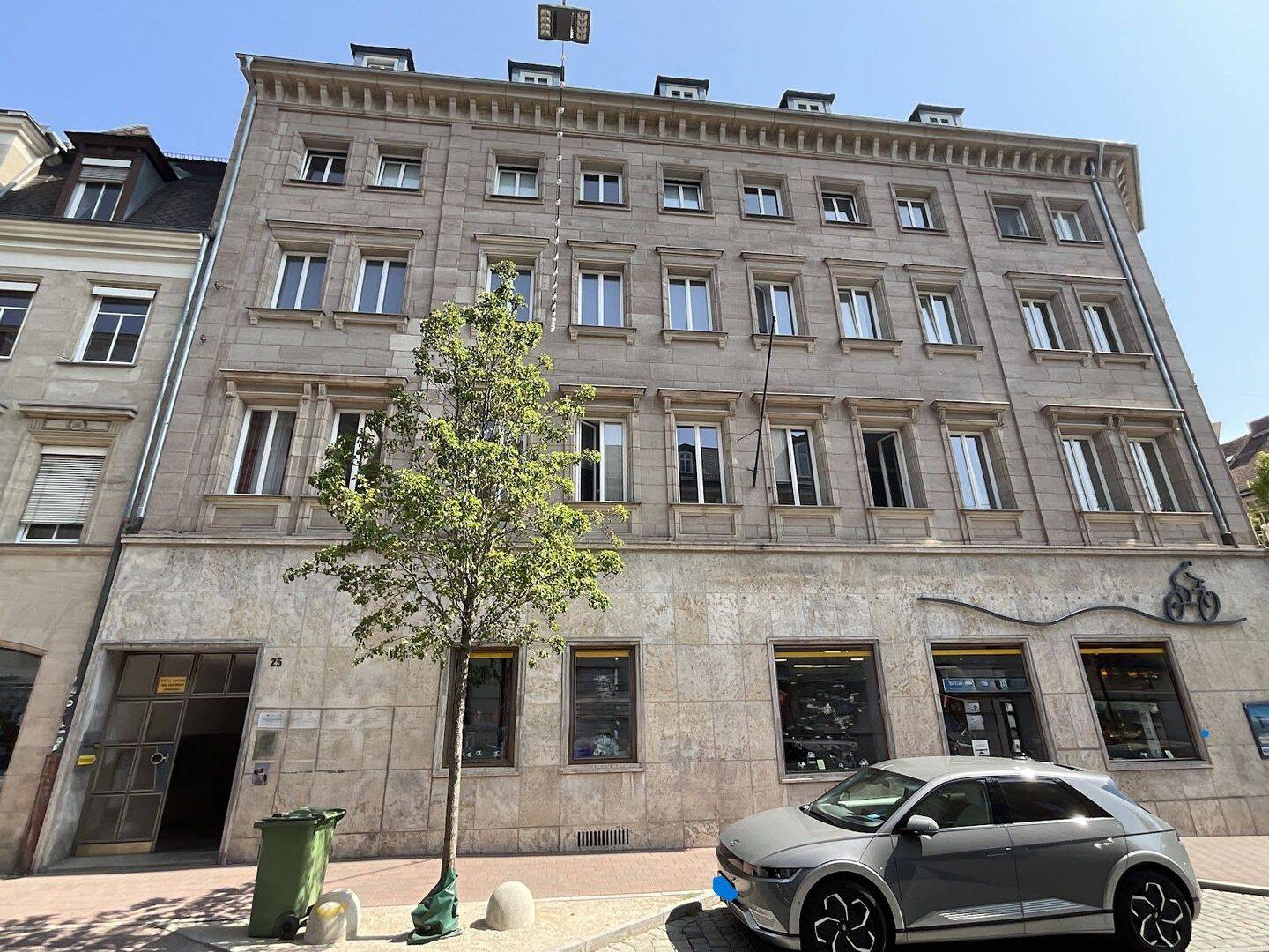 Gut geschnittene 2-Zimmer Wohnung in TOP-Lage, 90762 Fürth (Innenstadt)