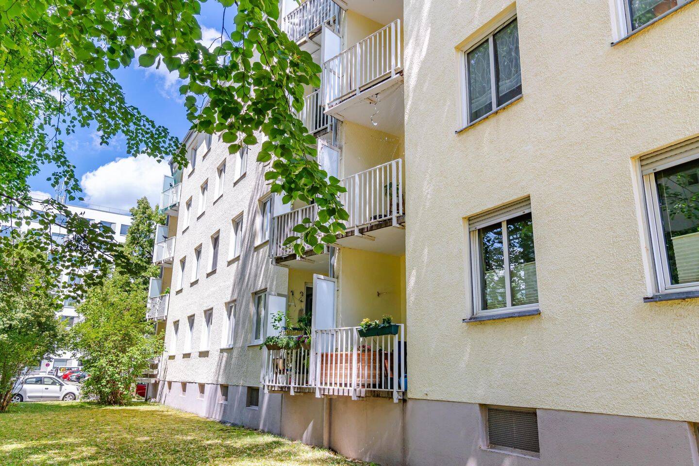 Charmante 2-Zimmer-Wohnung nähe Tomasiusplatz! Frei ab 01.09.2026!, 81669 München (Au-Haidhausen Ramersdorf-Perlach)