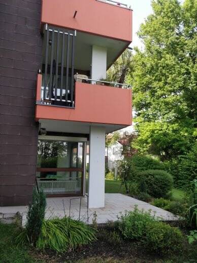 3-Zimmer-Erdgeschosswohnung mit Terrasse in Puchheim, 82178 Puchheim