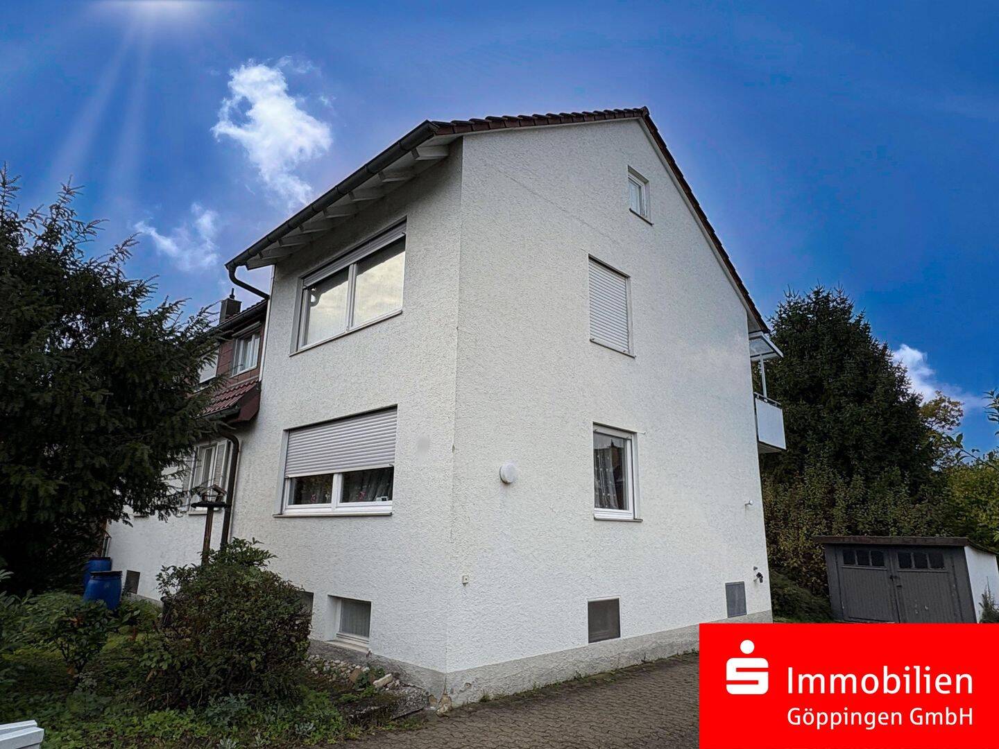 Zwei-Familien-Doppelhaushälfte mit großzügigem Garten in ruhiger Lage!, 73054 Eislingen/Fils