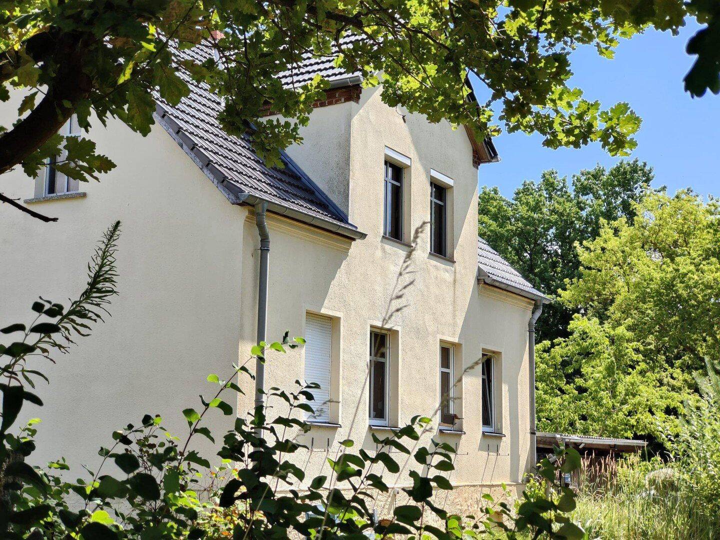 Landhaus mit Nebengebäuden auf über 6.000 m² Grundstück in traumhafter Alleinlage – provisionsfrei, 16775 Stechlin