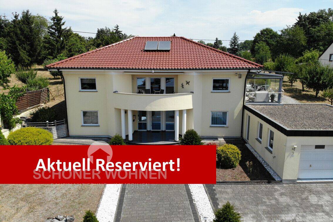 Schwalbach: Gut geschnittene Stadtvilla in TOP-Lage, 66773 Schwalbach