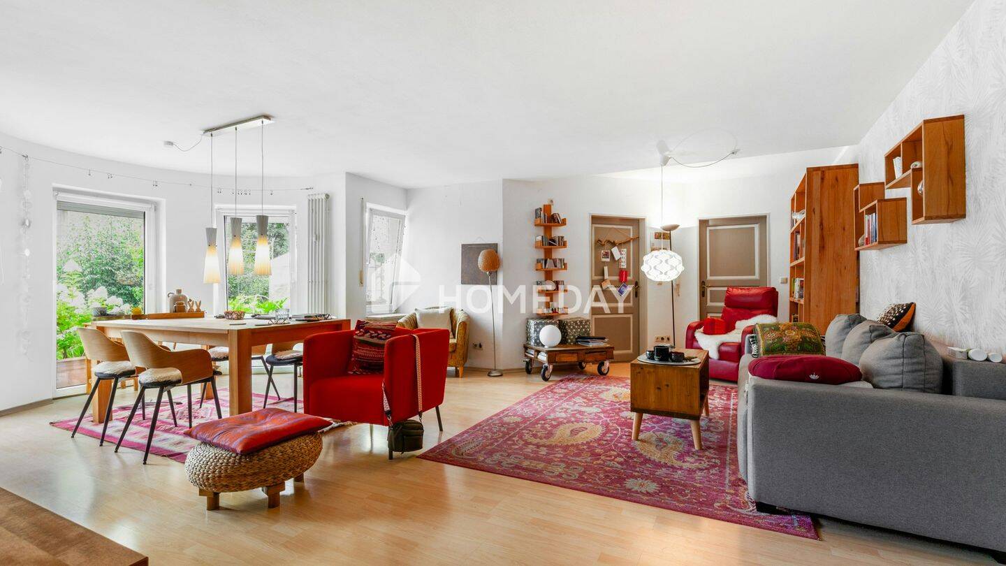 Wohlfühl-Oase: 3-Zimmer-Eigentumswohnung mit großer Terrasse und herrlichem Ausblick, 91301 Forchheim