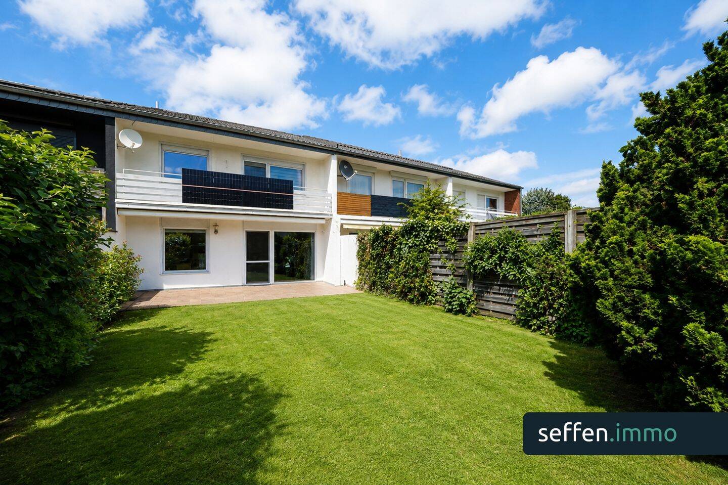 Familienfreundliches Reihenmittelhaus mit Südgarten und Garage in Erftstadt-Lechenich, 50374 Erftstadt