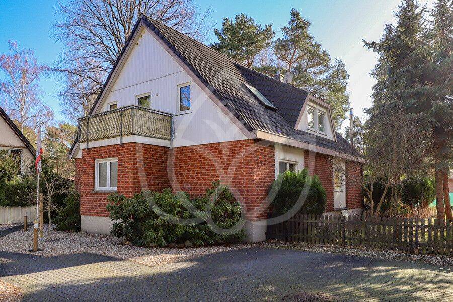 Zweifamilienhaus mit 6 Zimmer in Glienicke|Nordbahn, 16548 Glienicke/Nordbahn