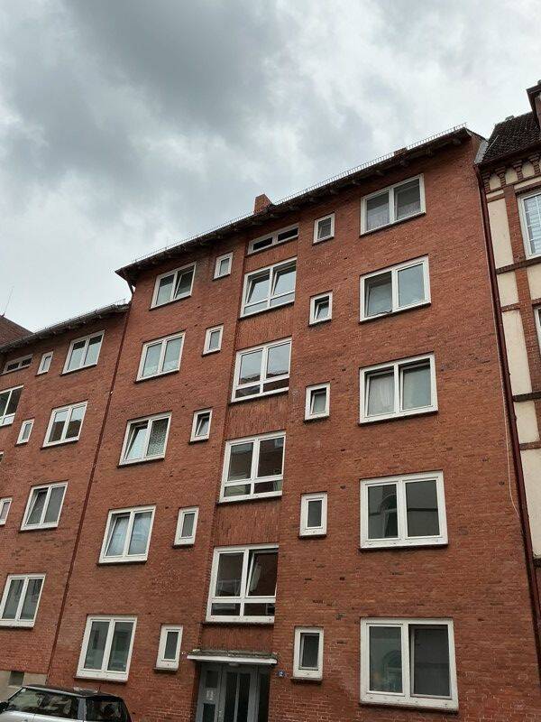 Nette Nachbarn gesucht: individuelle 2-Zimmer-Wohnung, 24143 Kiel (Gaarden-Ost Gaarden-Süd)