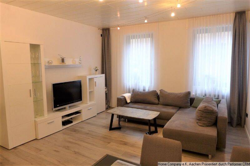 Aachen Forst: Modern möbl. 2-Zi.-Mais. mit Außensitzbereich, 52078 Aachen
