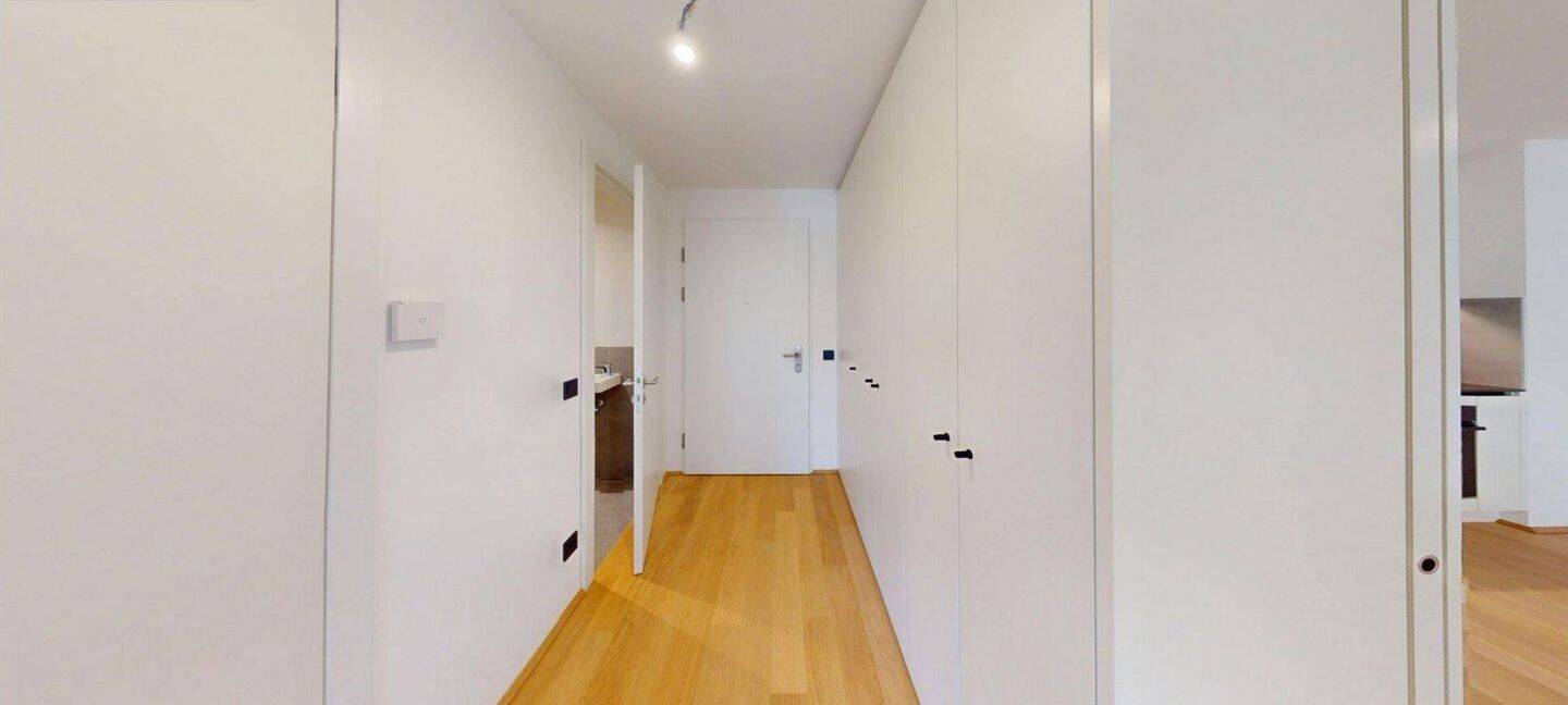 Modernes Wohnen in Heidkamp: Helle 2-Zimmer-Wohnung mit Balkon, 51469 Bergisch Gladbach