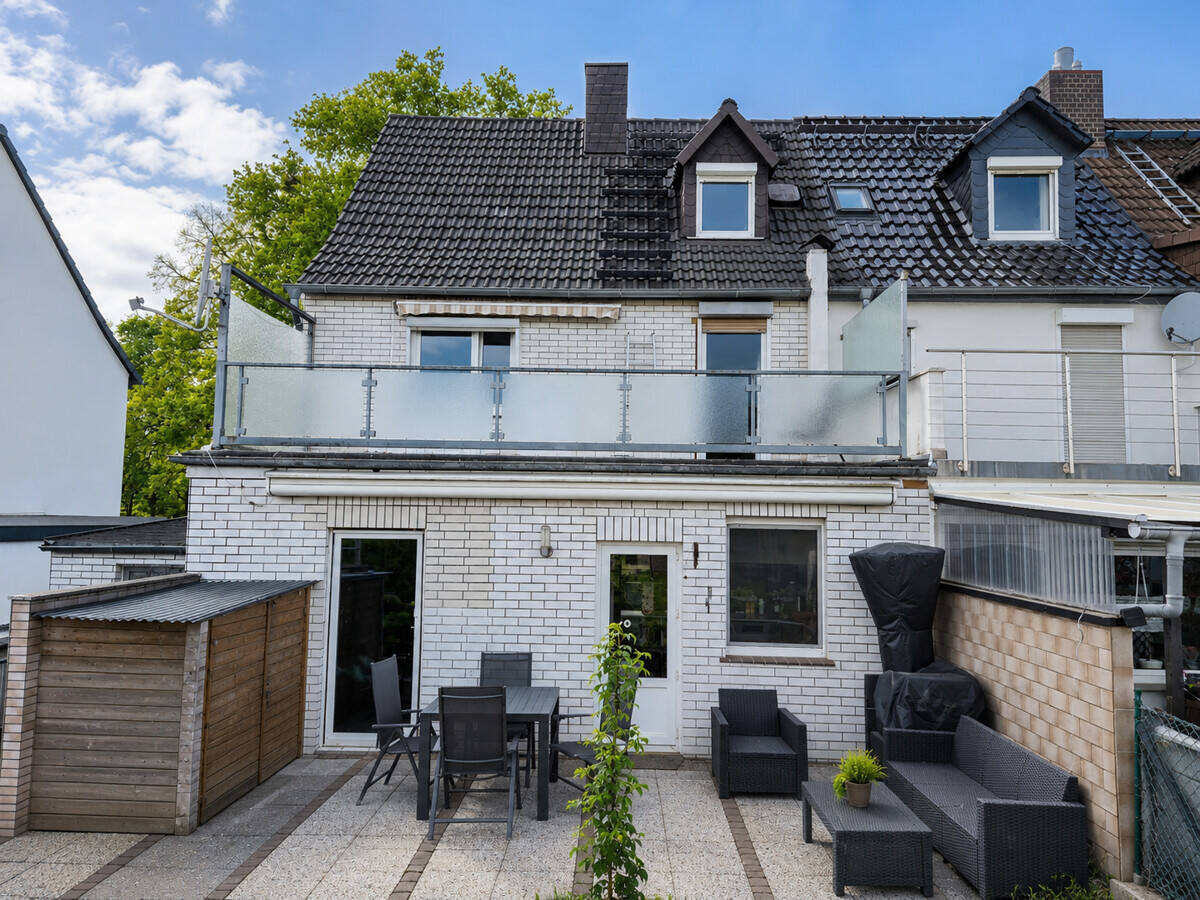 Reihenendhaus mit Sauna, Garage und viel Platz für die Familie, 34125 Kassel