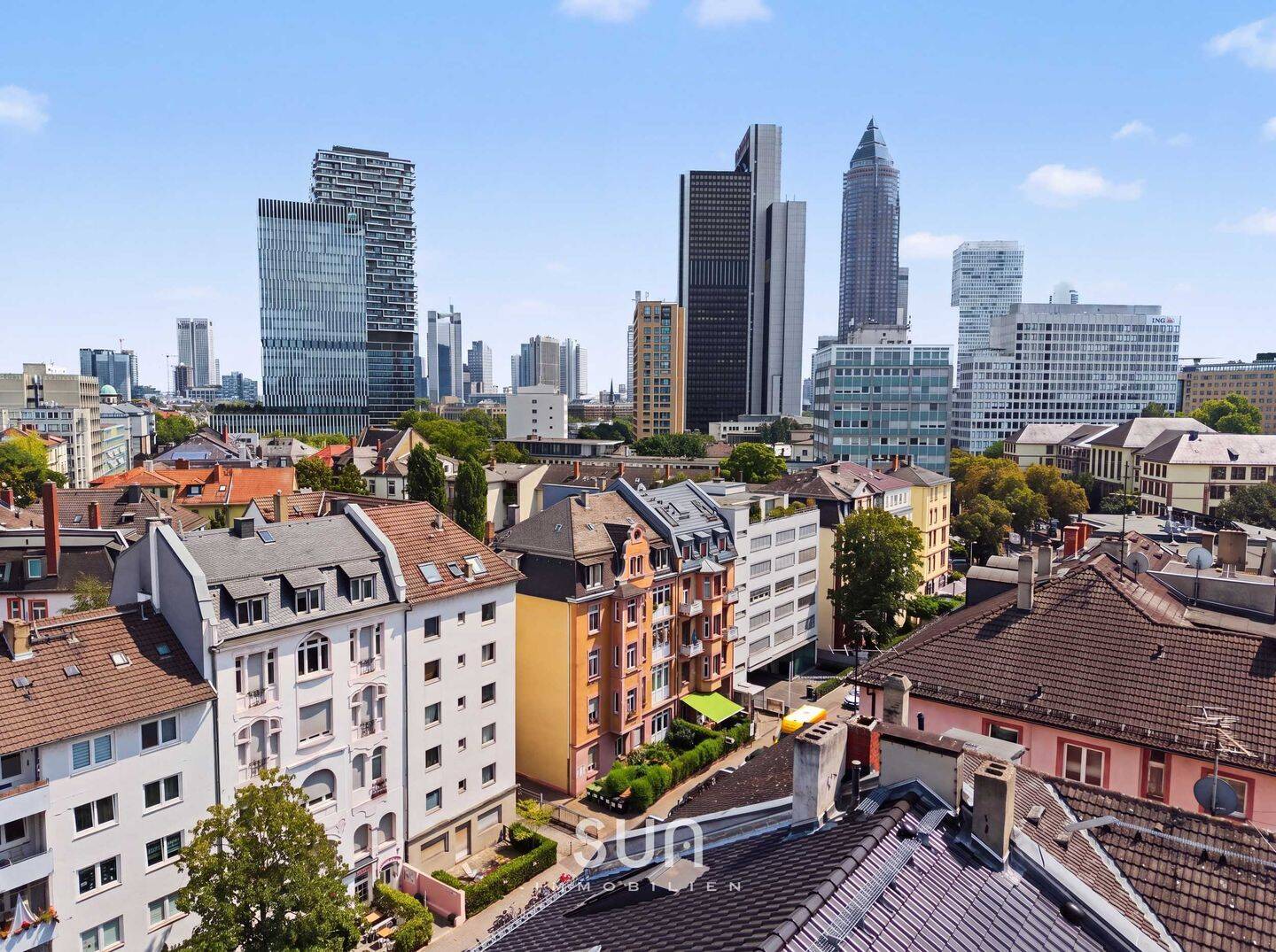 SKYLINE VOM EIGENEN BALKON GENIESSEN – Sanierte 3-Zimmer-Wohnung in zentraler A-Lage Bockenheims, 60486 Frankfurt am Main (Bockenheim Gallus Rödelheim Westend-Süd)