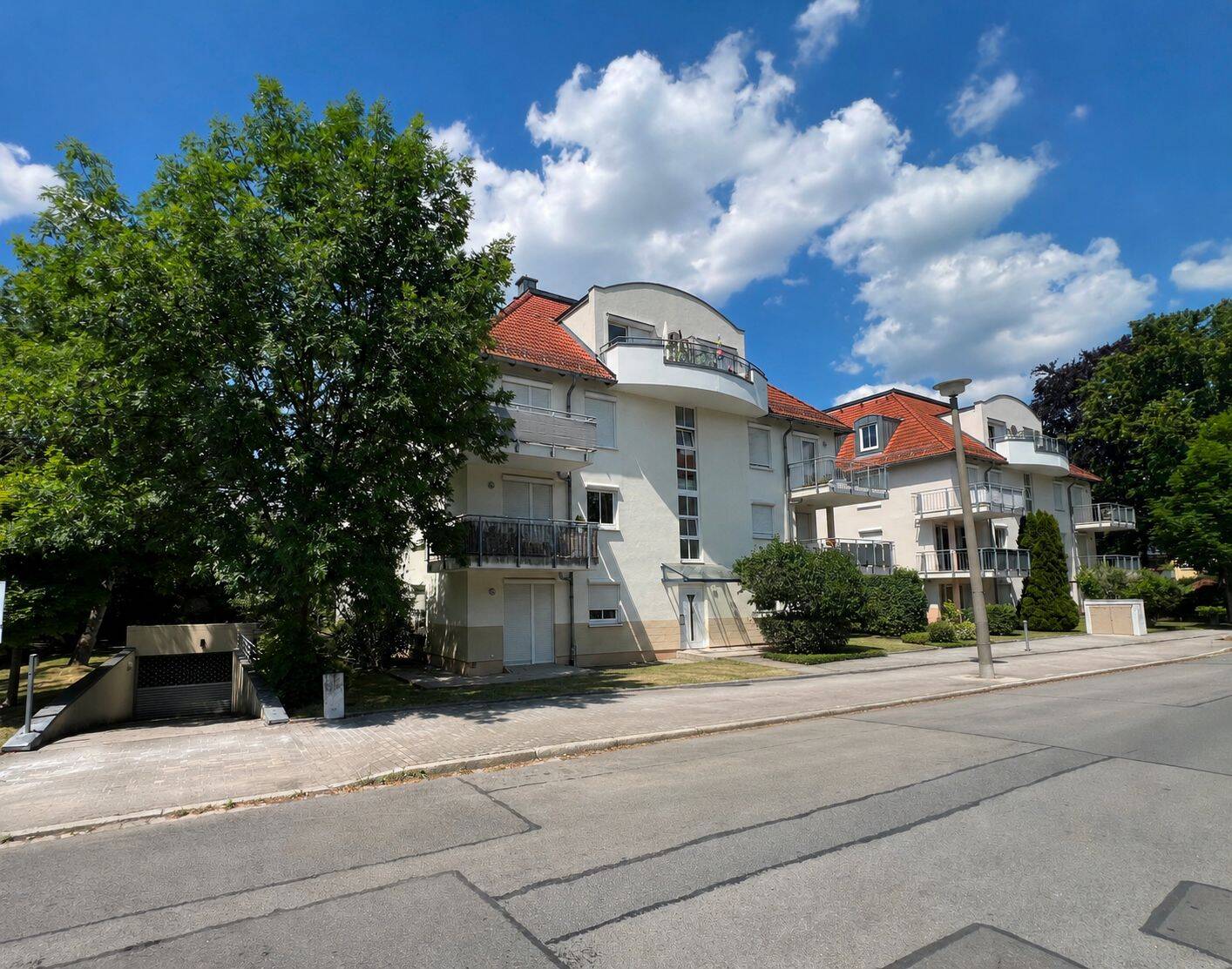 VERMIETETES APPARTMENT IN DRESDEN-PLAUEN, 1069 Dresden