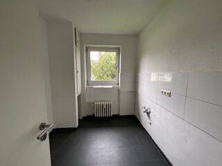3-Zimmer-Wohnung in Gelsenkirchen Hassel mit Balkon!, 45896 Gelsenkirchen (Hassel Scholven)