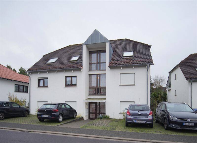 Spiesen: 3-ZKB mit EBK, Balkon, Stellplatz, 66583 Spiesen-Elversberg
