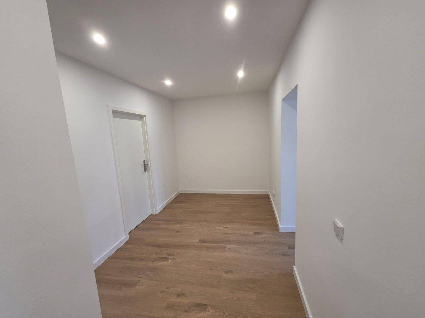 Bitte nur bei WG Interesse! 4er WG. Hochwertig neu saniert mit 2 Bädern. Preis für ein Zimmer, 13357 Berlin (Mitte Gesundbrunnen Kolonie Sandkrug I Wedding)