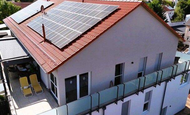 Wunderschönes Penthouse mit umlaufender Dachterrasse und Aufzug, 67363 Lustadt