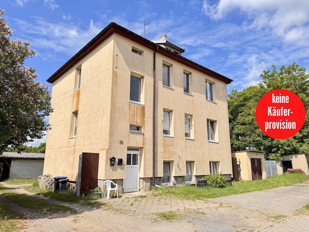 HORN IMMOBILIEN++ Dreifamilienhaus in Penkun mit großem Grundstück, 17328 Penkun