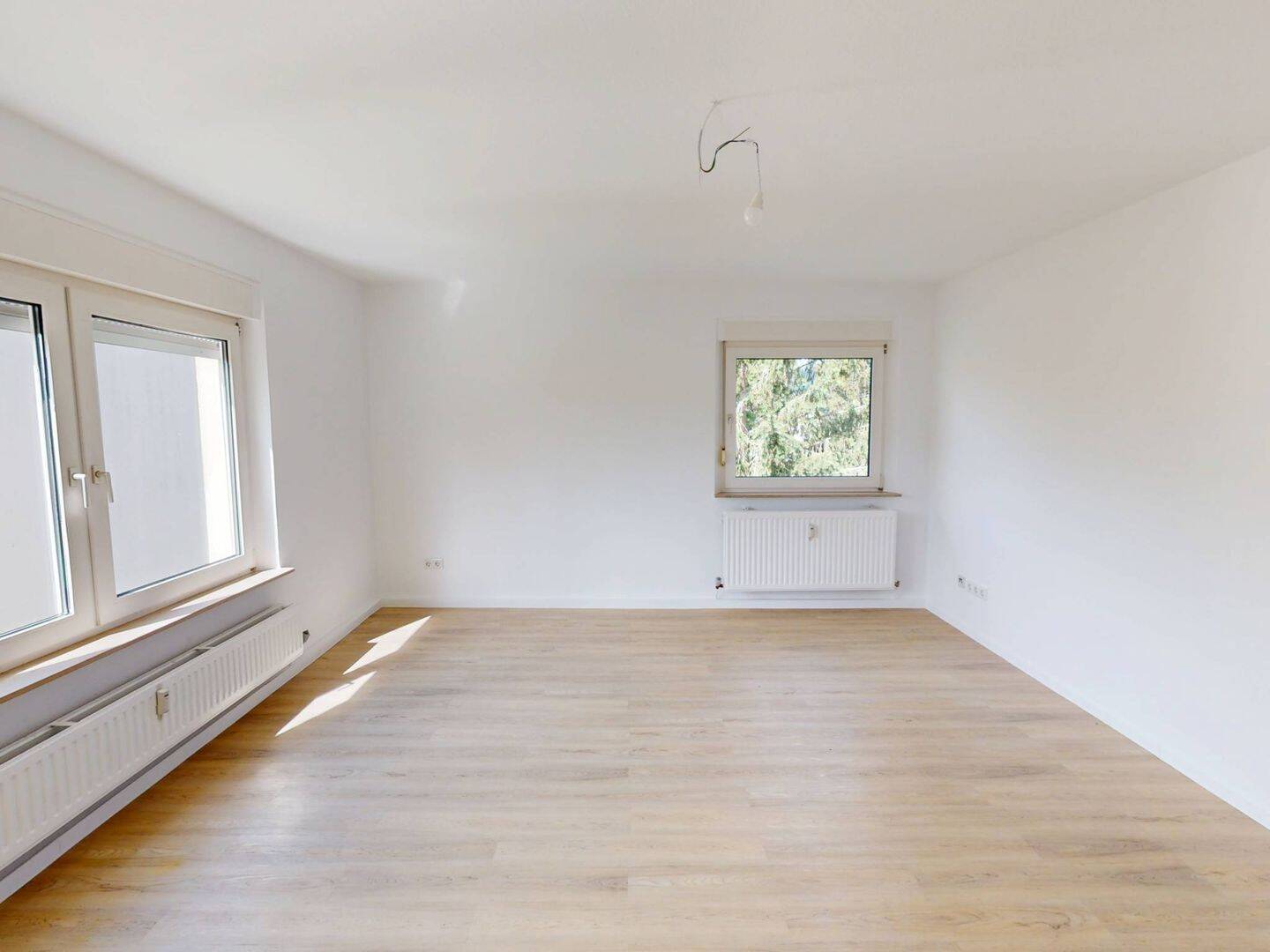 Ihr Urlaubsgeld – 2 Nettokaltmieten geschenkt! Große 3-Zimmer-Wohnung mit BALKON und fußläufiger Nähe zum Mainufer, 97877 Wertheim