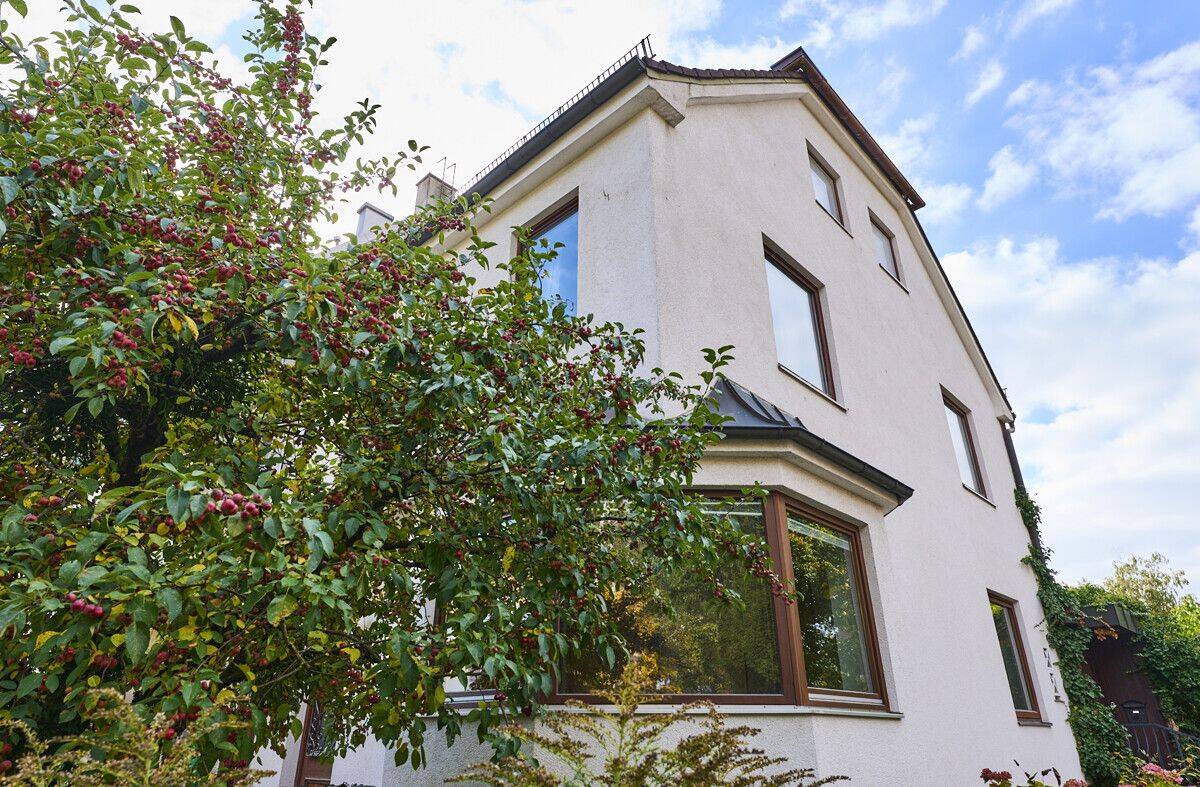 Flexible Doppelhaushälfte mit Erweiterungspotenzial und separaten Wohneinheiten, 81377 München (Hadern Sendling-Westpark)