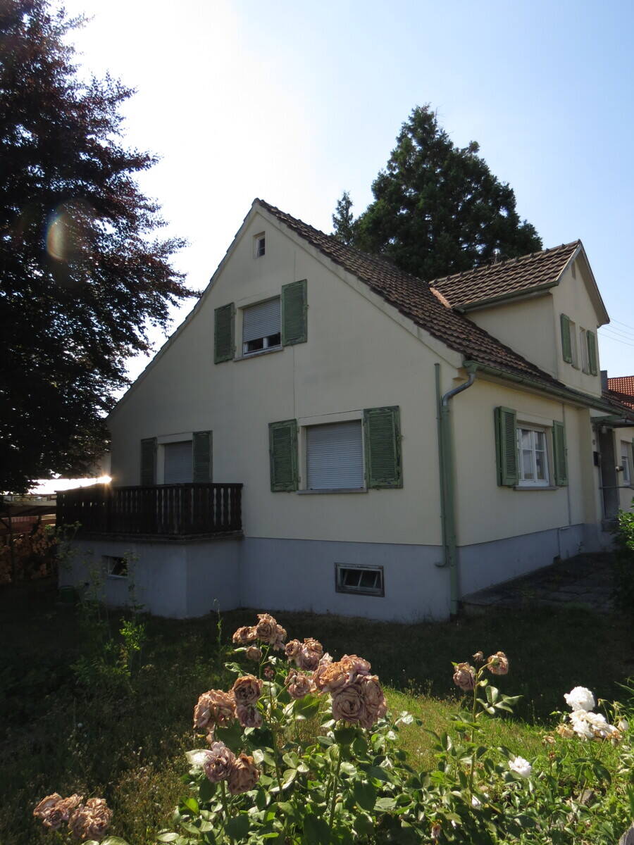Super Angebot – Einfamilienhaus zum Sanieren in Rosenberg mit tollem grossen Grundstück, 73494 Rosenberg