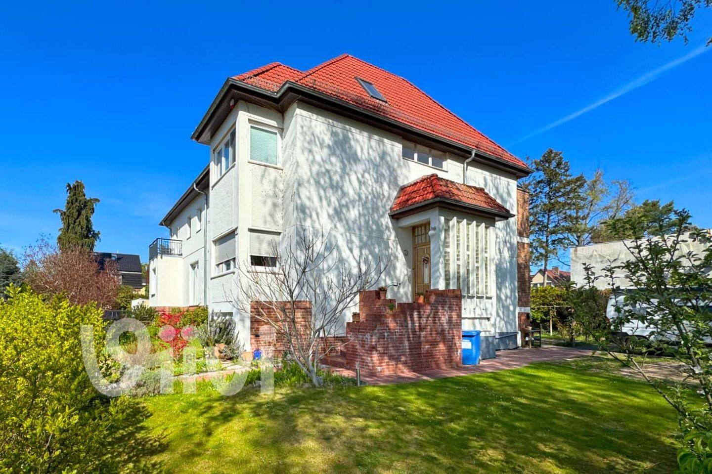 Doppelhaushälfte im Schweizer Viertel/Lichterfelde: 2 Wohneinheiten, opt. Dachausbau, bezugsfrei