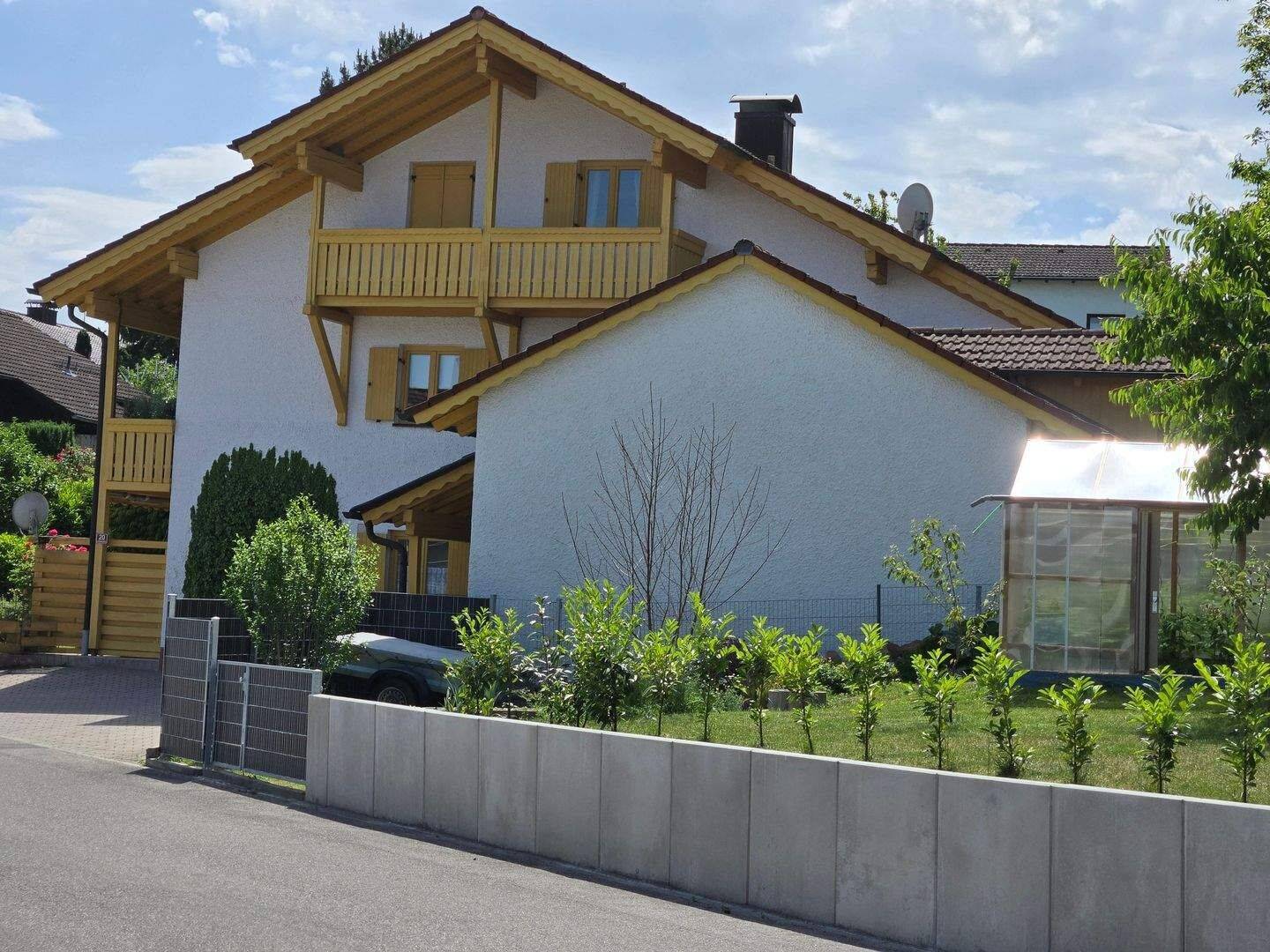 Seltene Gelegenheit! MEHRFAMILIENHAUS MIT VIER WOHNEINHEITEN IN BEGEHRTER WOHNLAGE VON BAD GRIESBACH, 94086 Bad Griesbach i. Rottal