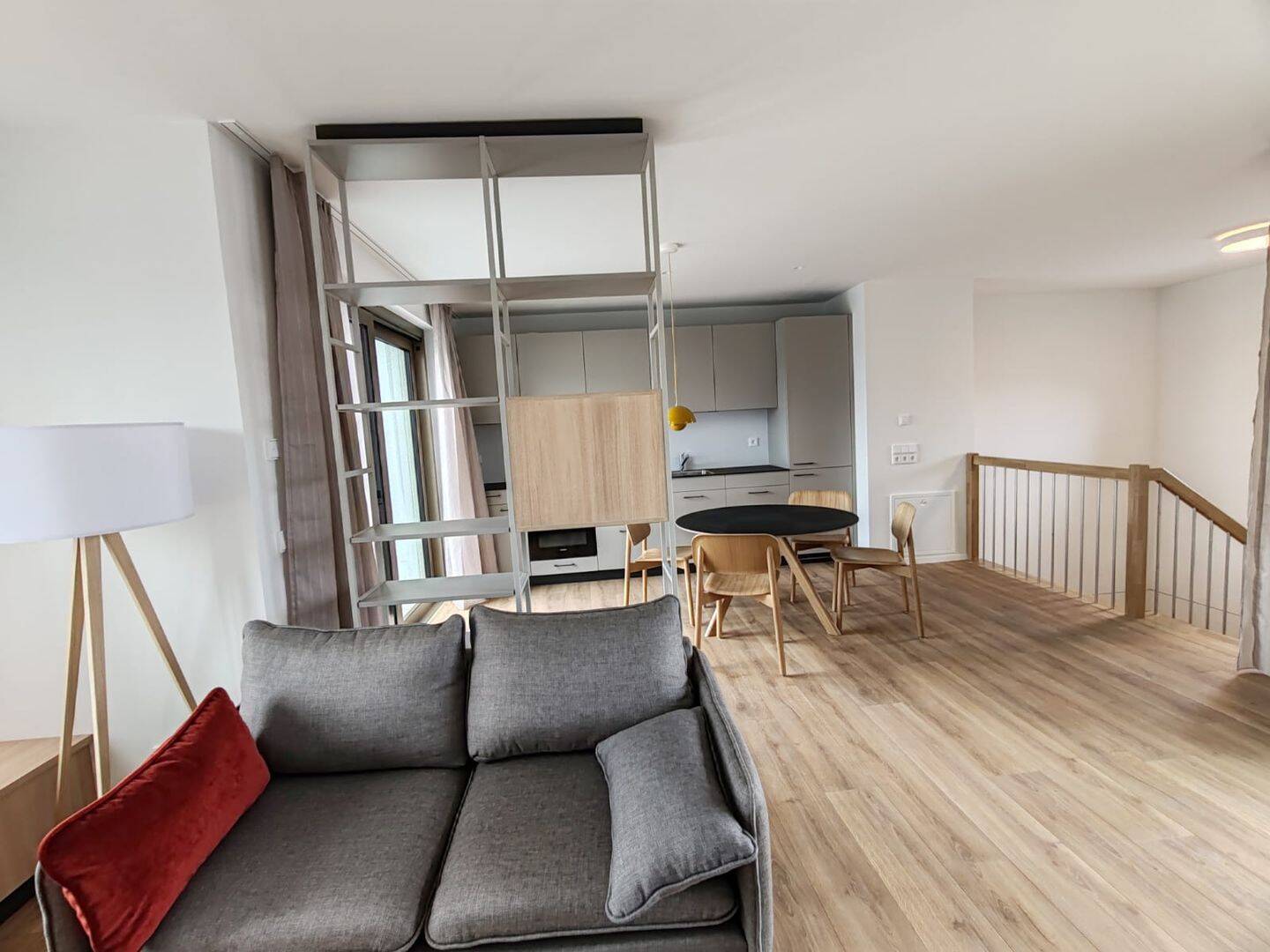Topmoderne und vollmöblierte Maisonetteapartments im Neubau-Erstbezug, 70372 Stuttgart (Bad Cannstatt)