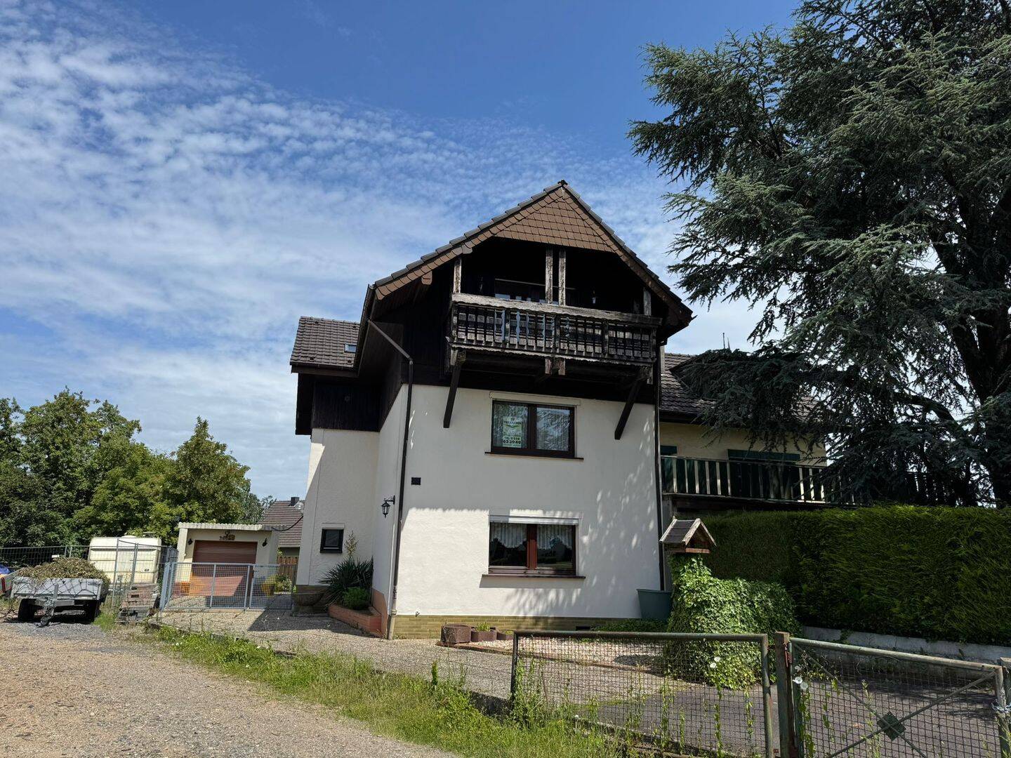 Einseitig angebautes Einfamilienhaus in naturverbundener Wohnlage von Bad Honnef-Aegidienberg, 53604 Bad Honnef