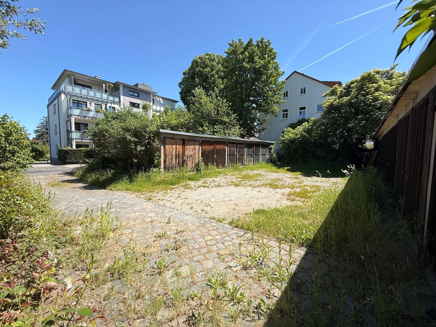 Grundstück mit hervorragenden Entwicklungschancen in gewachsenem Wohnumfeld, 1157 Dresden