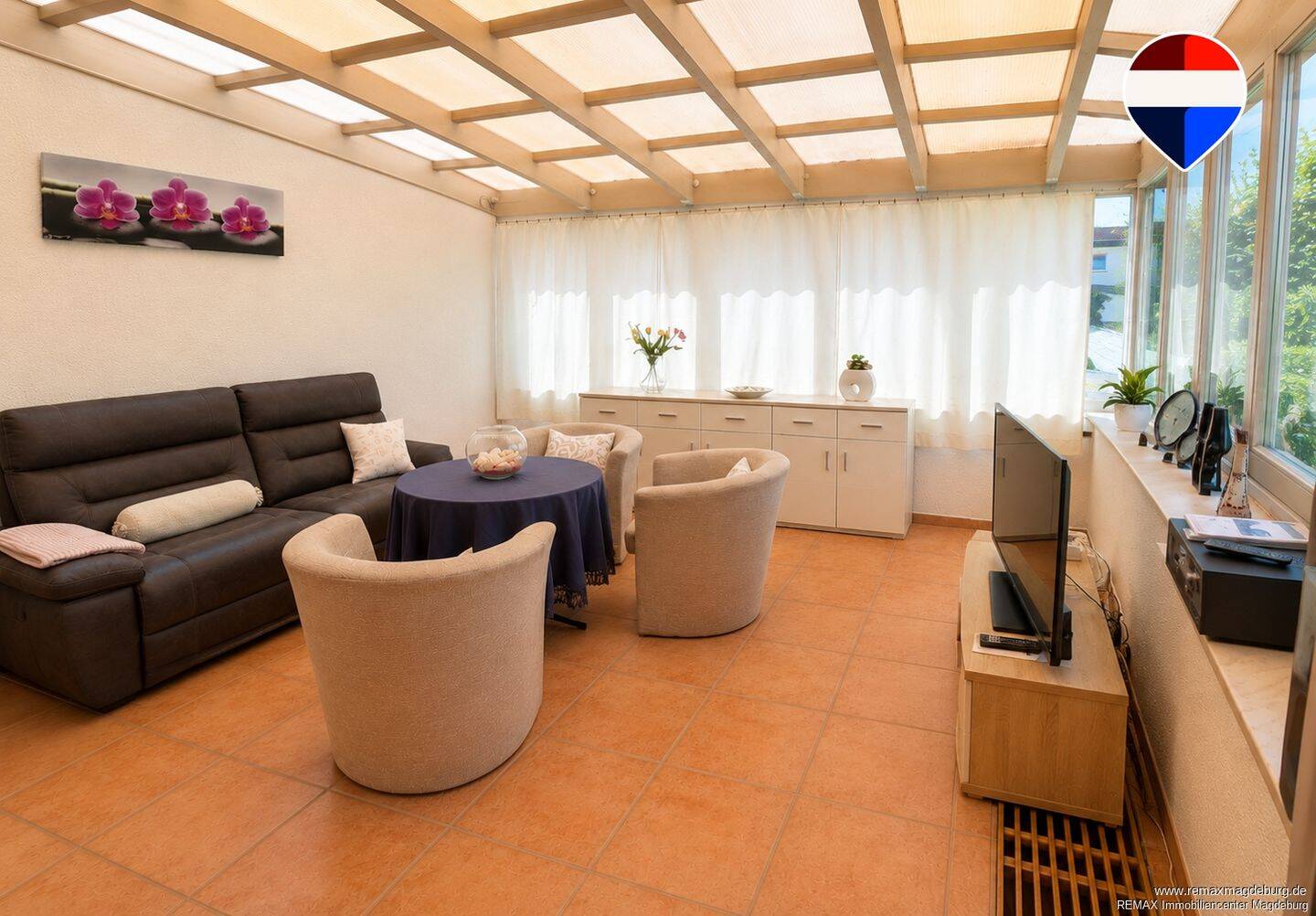 Wohnen mit Wohlfühlfaktor – Einliegerwohnung mit Wintergarten und Terrasse, 39110 Magdeburg (Diesdorf Stadtfeld West)