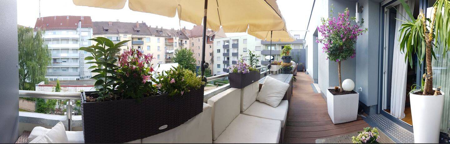 Zentral und idyllisch gelegene Penthouse-Wohnung, 90439 Nürnberg (Großreuth bei Schweinau Schweinau Sankt Leonhard Sündersbühl)