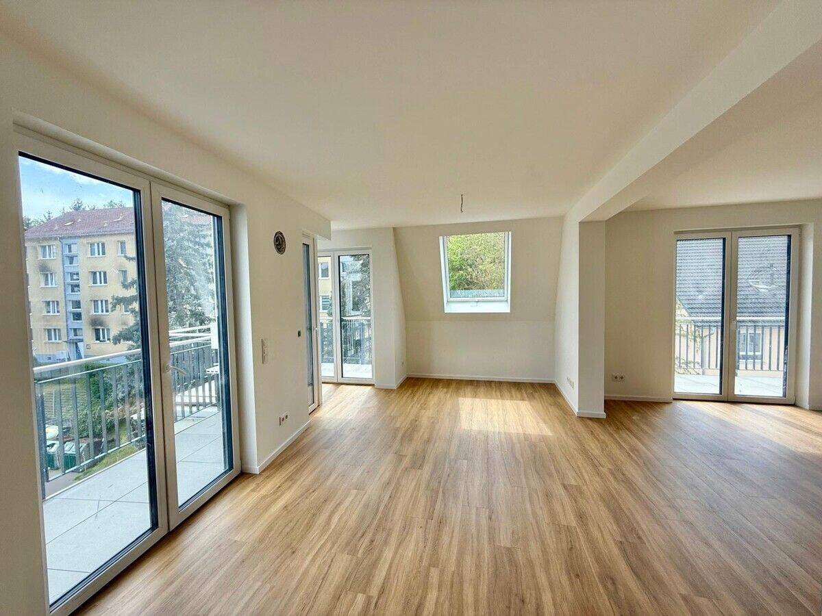 Loftflair über den Dächern-Erstbezug mit drei Terrassen und traumhaften Ausblick