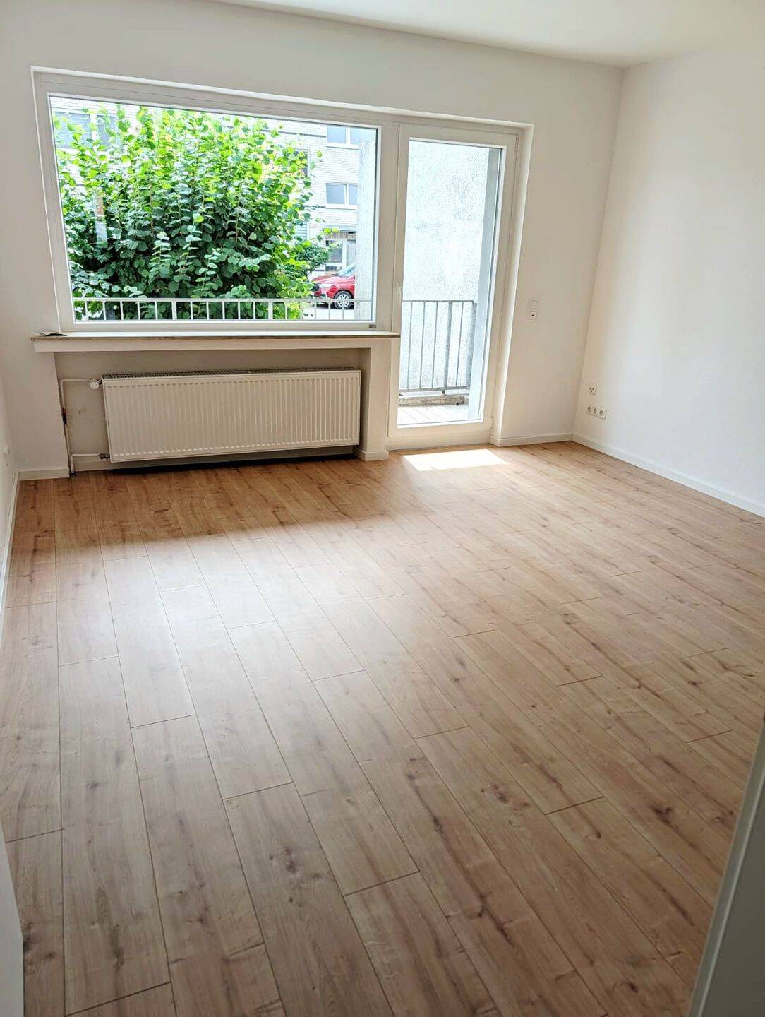 Helle 3-Zimmer-Wohnung, saniert mit Balkon in ruhiger Lage von Oberhausen-Sterkrade Nord, 46147 Oberhausen (Alsfeld Holten Schmachtendorf Sterkrade-Nord)