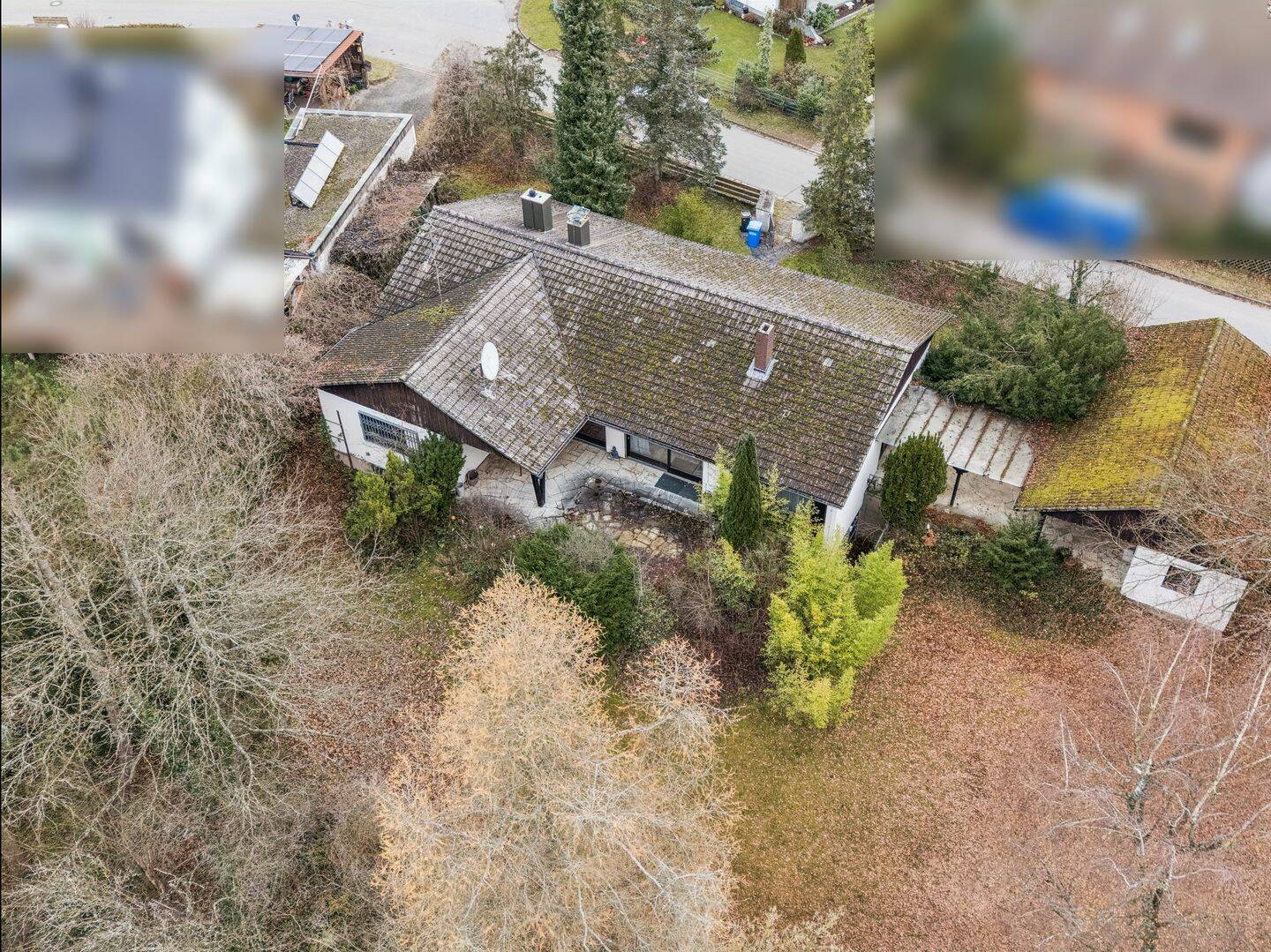 Bungalow mit vielen Highlights inkl. Doppelgarage, Pool und großem Garten in Altdorf/Hagenhausen, 90518 Altdorf b. Nürnberg