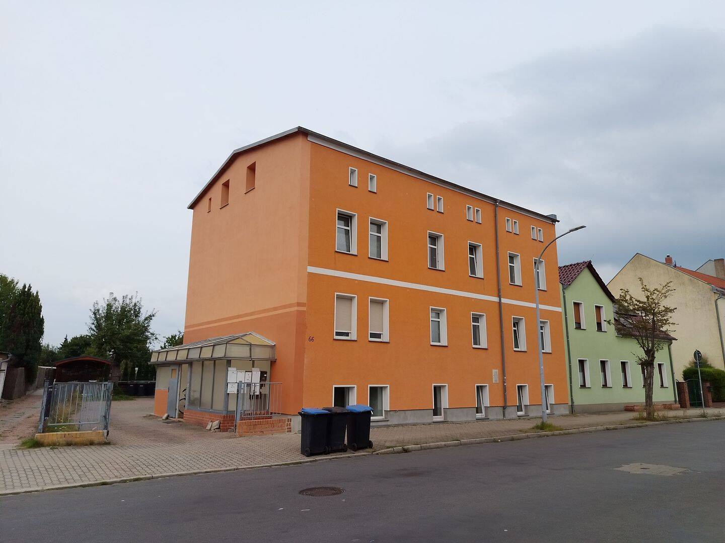 Zentrale 3-Zimmer-Wohnung Souterrain in Bahnhofsnähe, 15517 Fürstenwalde/Spree