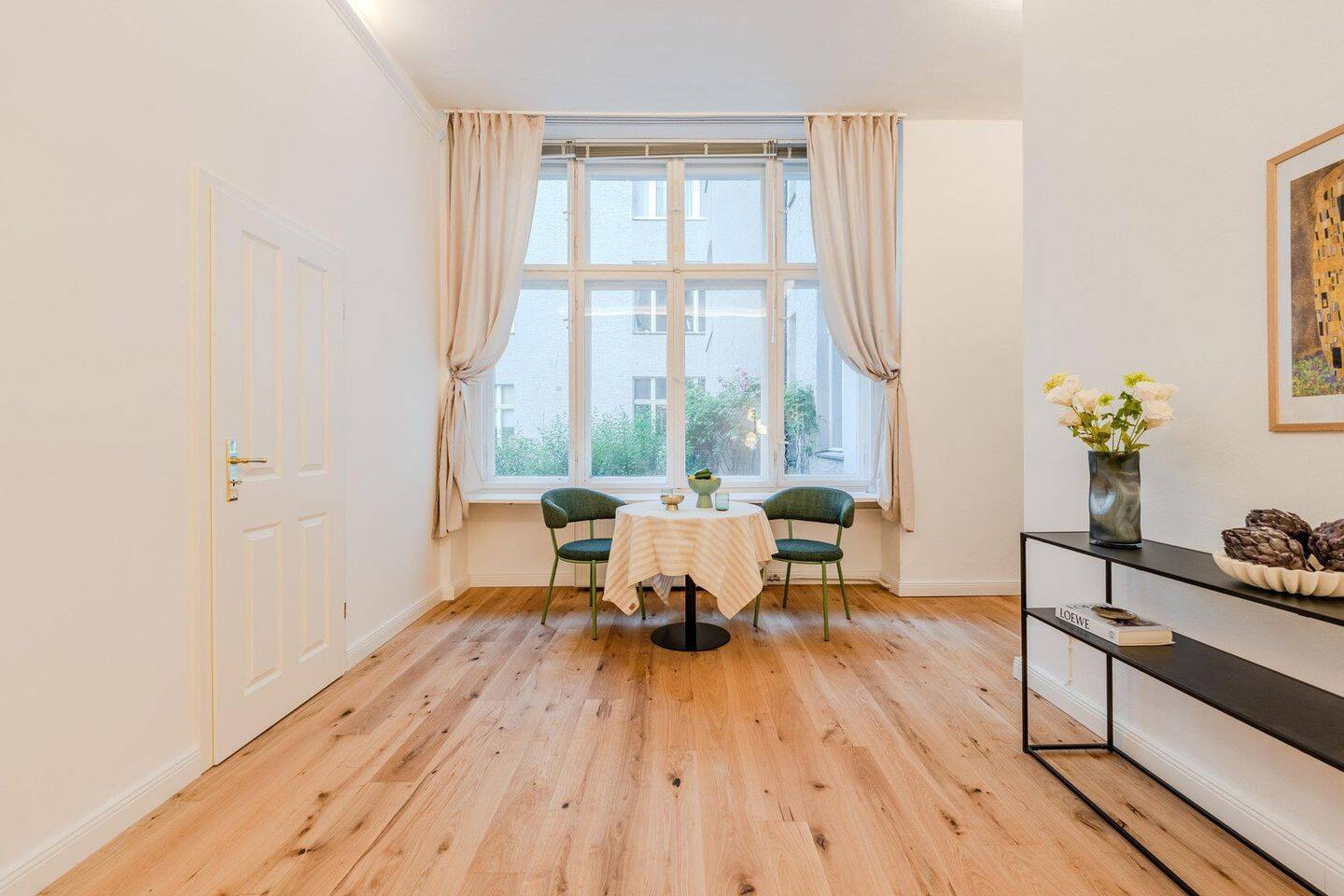 *PROVISIONSFREI* Bezugsfreie renovierte 2-Zimmer Altbauperle in hersschaftlichem Altbau in TOP-Lage, 10779 Berlin (Tempelhof-Schöneberg Schöneberg Wilmersdorf)