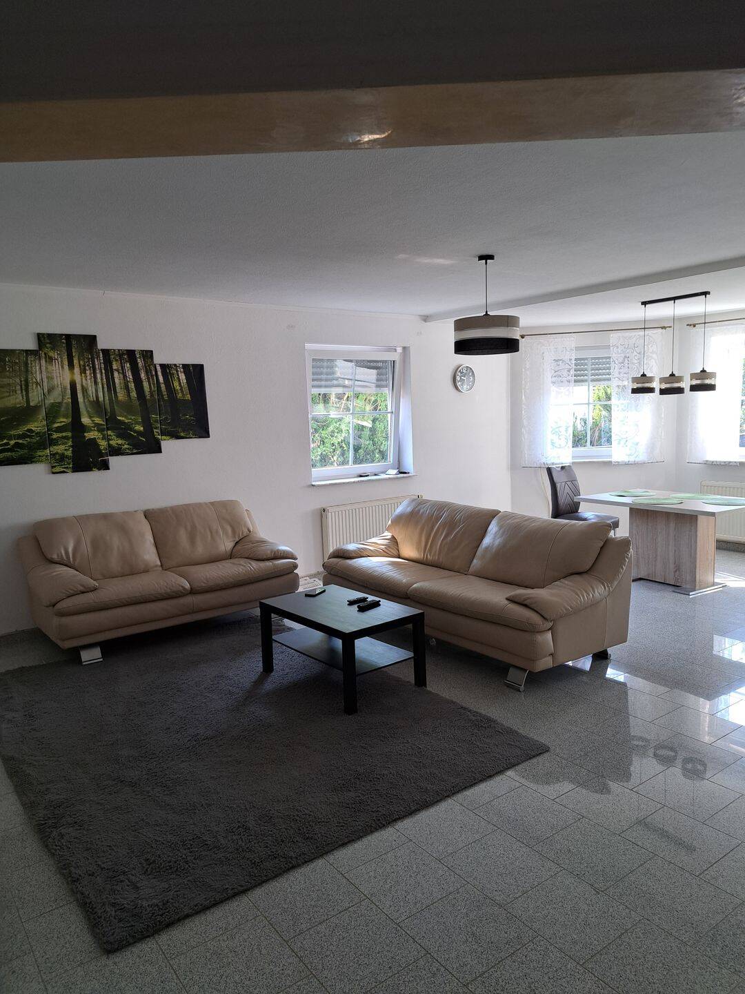 Großzügige 3-Zimmer-Wohnung (135 m²) mit großer verglaster Terrasse & Einbauküche, 90513 Zirndorf