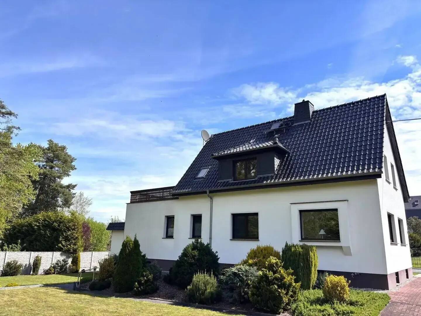 Großzügiges Einfamilienhaus in begehrter Waldlage – 1458 m², 4828 Bennewitz