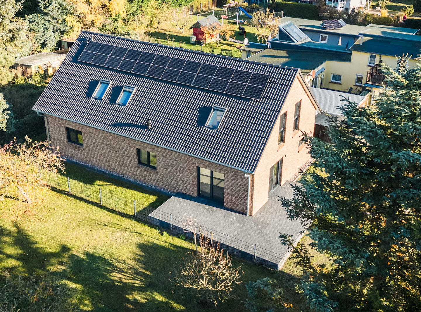 Bezugsfertig ! Neubau Niedrigenergiehaus mit zwei Wohneinheiten in Barth, 18356 Barth