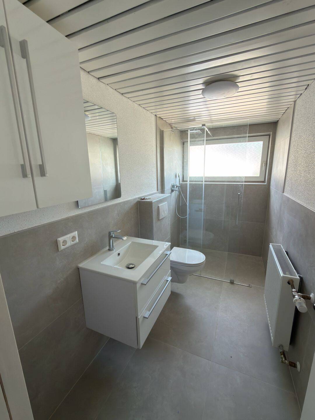 Erstbezug nach Sanierung! Moderne 2-Zimmer-Wohnung mit separatem Eingang in 74246 Eberstadt, 74246 Eberstadt
