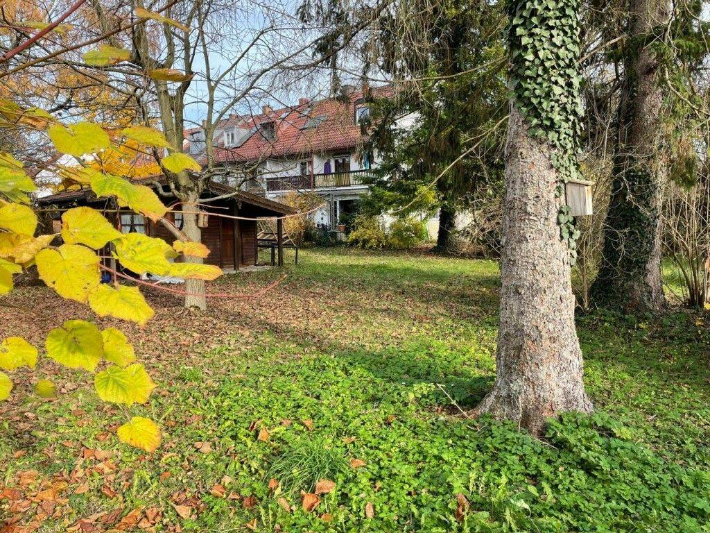 Brück Immobilien – Seltene Gelegenheit am Ostpark – 544 m² Baugrundstück in Premiumlage, 81735 München (Berg am Laim Ramersdorf-Perlach Trudering-Riem)